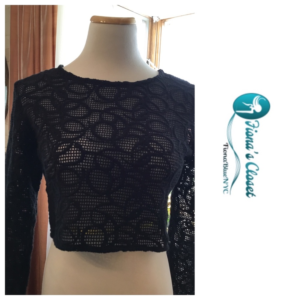 Alexis Black Lace Knit Cropped Top